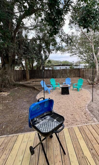 Beach Bungalow In Downtown Cocoa Beach Exterior foto