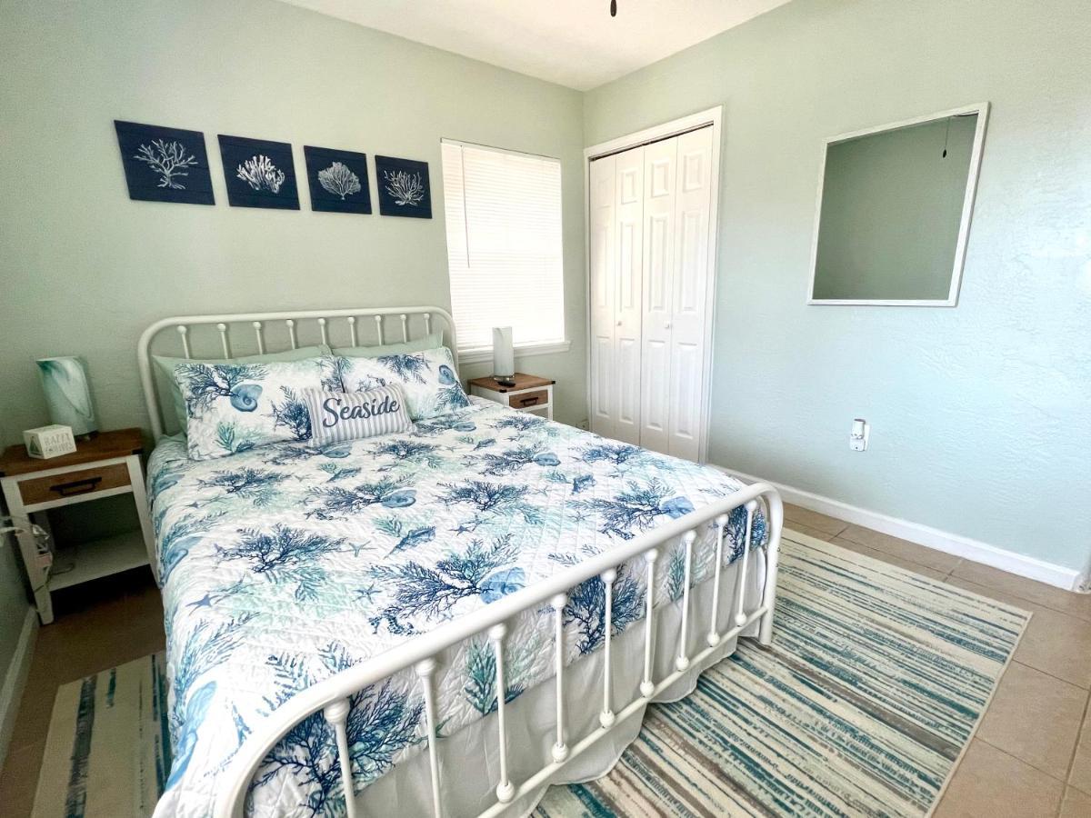 Beach Bungalow In Downtown Cocoa Beach Exterior foto